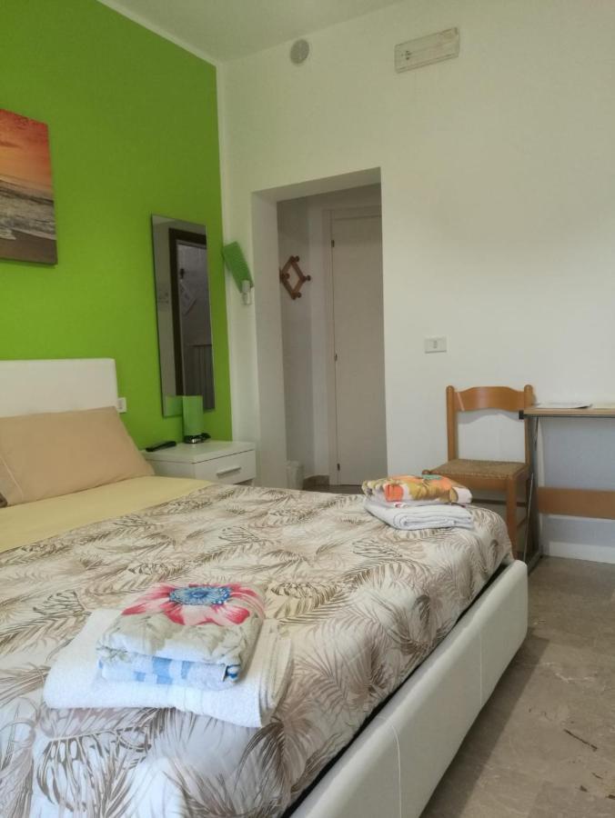 Le Magnolie B&B Roseto Degli Abruzzi Exterior photo